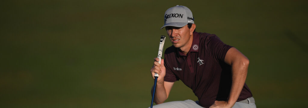 Nicolás Echavarría lee un 'green' en El Cardonal at Diamante