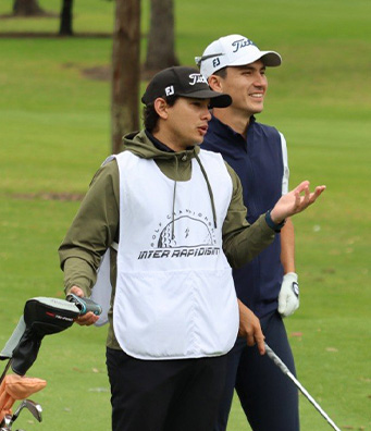 Más que trofeos, el golf da amistades para toda la vida